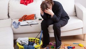 Bu Video, Tam Zamanlı Bir Anne Olmanın Neden Yorucu Olduğunu Açıklıyor