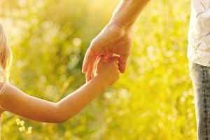 Annelik, Çocuklarımıza Rehberlik Etmek ve Onları Eğitmek Demektir