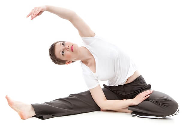 yoga yapan kadın
