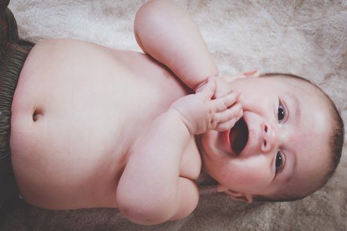 Bebeklerin Zekası Nasıl Geliştirilir?
