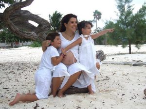 Anneler Çocuklarını Kendilerinden Daha Çok Severler