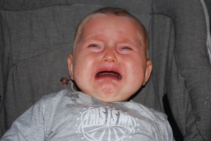 ağlayan bebek