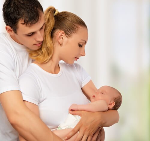Bir Bebeğin Doğumu, Anne Babanın Aşkını Güçlendirir