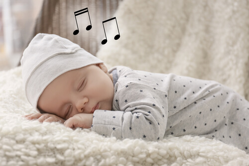 mışıl mışıl uyuyan bebek