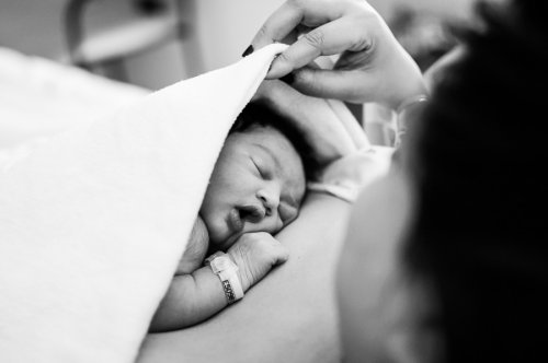 Yeni doğan Bebek siyah beyaz