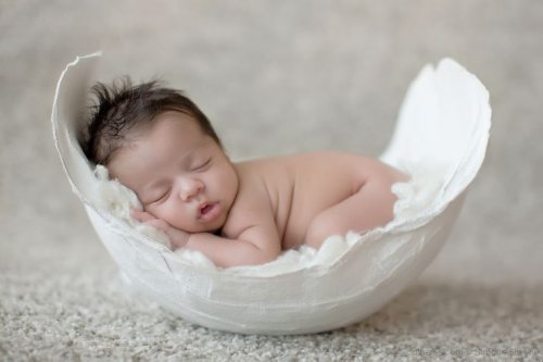 yenidoğan bebek