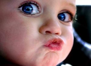 Çocukların İstemediklerinde Öpmeme Hakları