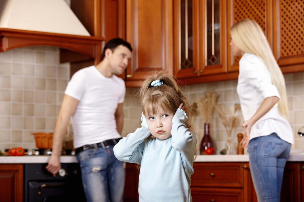 Ebeveynlerin Kötü Ruh Hali Çocukların Duygusal Gelişimini Etkileyebilir