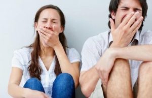 Yeni Doğan Bebeklerin Uyku Sorunu Yoktur; Ama Ebeveynlerinin Vardır