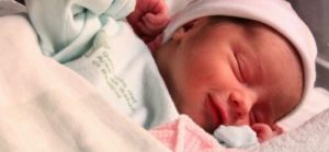 Anne ve Babaların Ebeveyn Olmaya Adapte Olma Yöntemleri