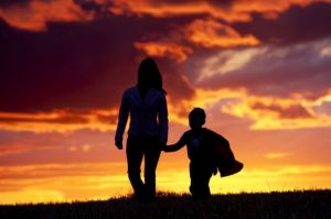 Sen, Ben ve Başka Hiç Kimse, Anneciğim