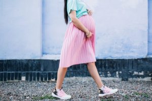 Hamilelikte Yürüyüş Yapmak: Ne Kadar Hızlı ve Ne Kadar Mesafe?