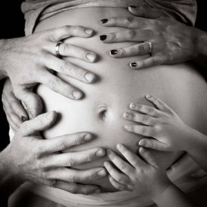 Bir Annenin Mahremiyetini Riske Atan Yasalar