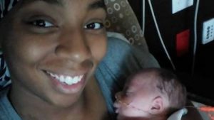 Bu Kadının Sadece 26 Ayda 3 Çift İkizi Oldu