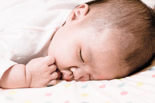 Bebeğim Uyurken Yüzüstü Dönerse Yapmalıyım?