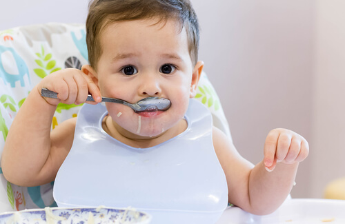 mama yiyen bebek