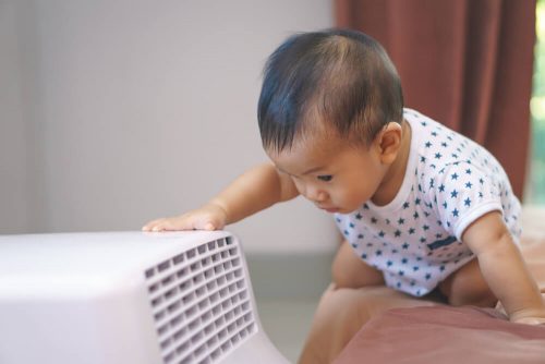 Bebeğiniz Evdeyken Klimayı Nasıl Kullanmalısınız?