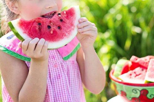çocukları yemek yeme konusunda zorlamamalısınız