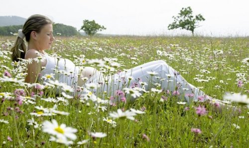 Hamile kadın rahatlıyor