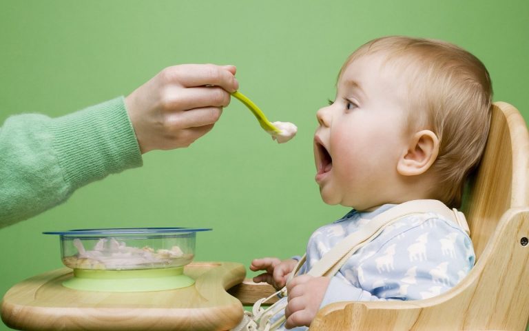 Bebeğiniz Yemek ile Nasıl İyi İlişki Kurar?