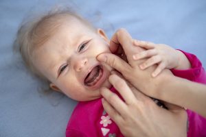 Bebeklerde Diş Çıkarma: Ağrıyı Azaltmak İçin Ne Yapmak Gerekir?