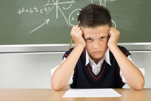 Çocuklarınız okula gitmek istemiyorsa ne yapmalısınız?