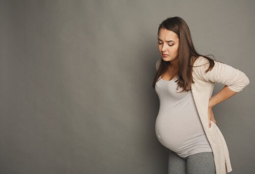 Gebelikte Psikolojik Değişiklikler yorgun hamile kadın