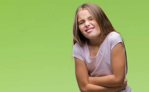 çocuklarda karın ağrısı