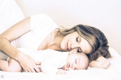 anne bebek ve uyku