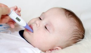 Bebeklerde Düşük Nötrofiller: Nedenleri, Belirtileri ve Tedavisi