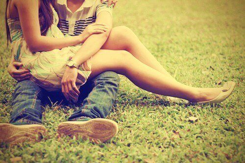 ergenlik döneminde aşık olmak