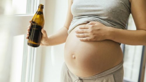 Hamilelik Döneminde Alkol Tüketimi Bebeği Nasıl Etkiler?