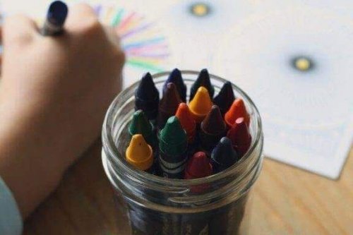 Çocukların Çizdiği Resimlerdeki Renklerin Yorumlanması