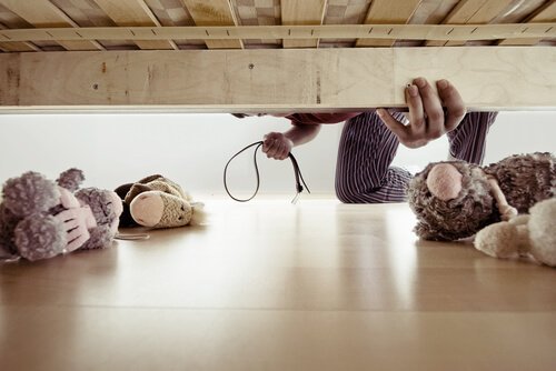 yatak altındaki oyuncaklar