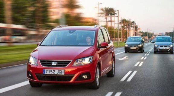 hareket halinde minivan