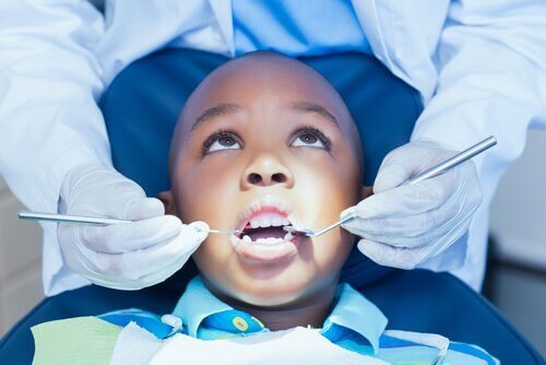 Dişçi Korkusunu Aşmak İçin Çocuklarınıza Yardımcı Olmak
