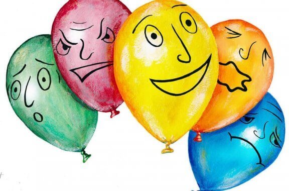 üzerinde duygu ifadeleri yer alan balonlar