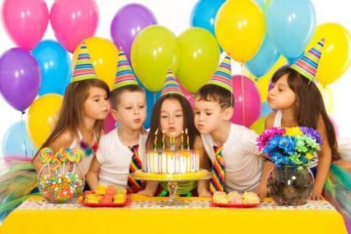 Çocukların Doğum Günü Partileri İçin Kolay Oyunlar