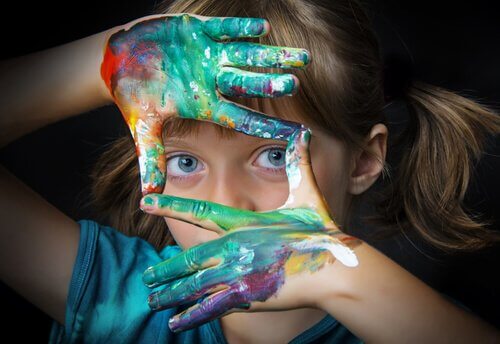 Çocuklarda Sanat Terapisi için 12 Fikir