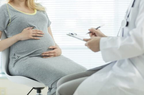 hamille kadın doktor randevusunda