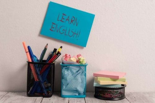İngilizce öğrenin yazılı kağıt