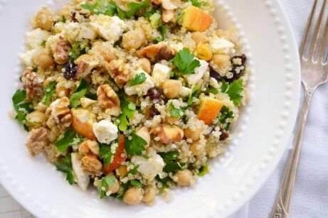 kinoa salatası