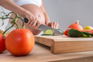 Listeriyoz Nedir ve Gebeliği Nasıl Etkiler?
