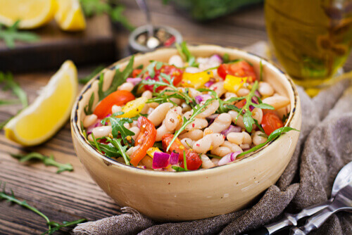 proteinli salata