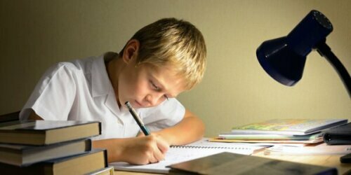 Ödev Çocuklar İçin Faydalı Mıdır?
