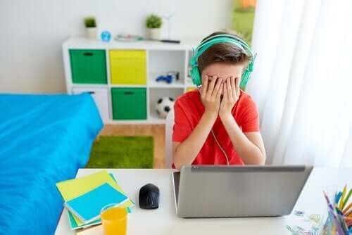 Siber zorbalığın çocuklara etkisi