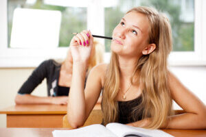 Çocuğunuza Eleştirel Düşünmeyi Öğretmenizin Yolları