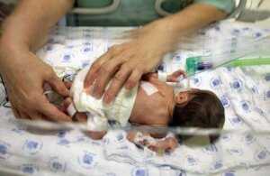 Yeni doğan bebek