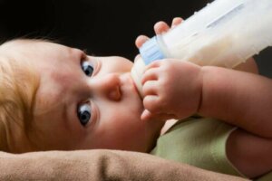 Mama Sütü Nasıl Seçilmeli?