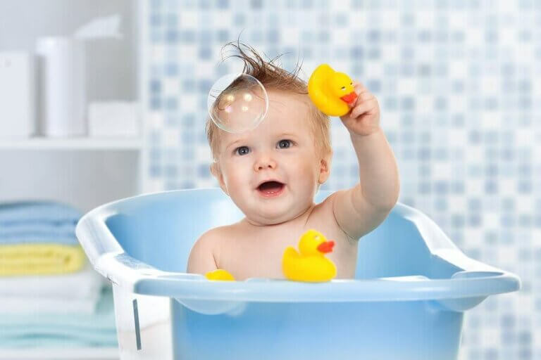 Çocuğunuzun Banyo Zamanı İçin Su Oyuncakları